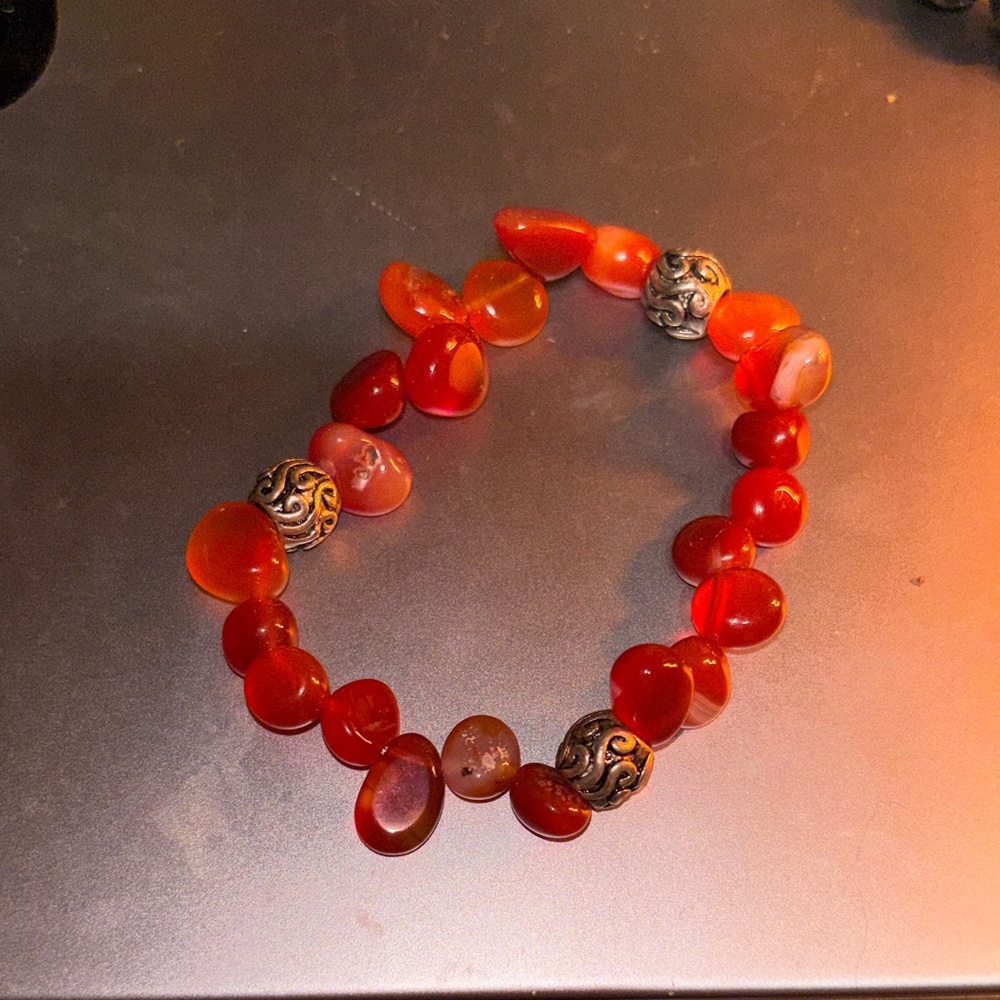 Carnelian Chips Beaded Bracelet